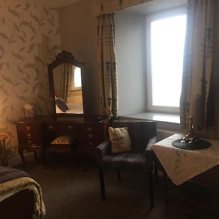 The Auld Cairn Hotel Cairnryan Exterior foto