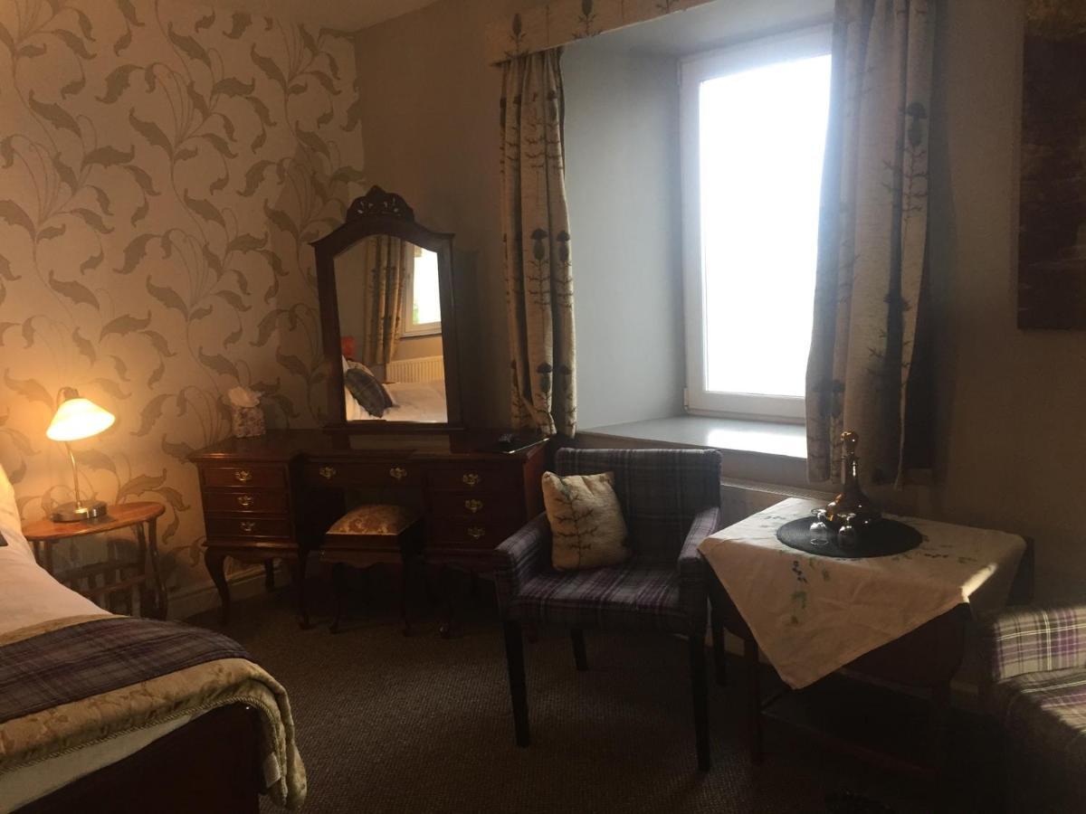 The Auld Cairn Hotel Cairnryan Exterior foto